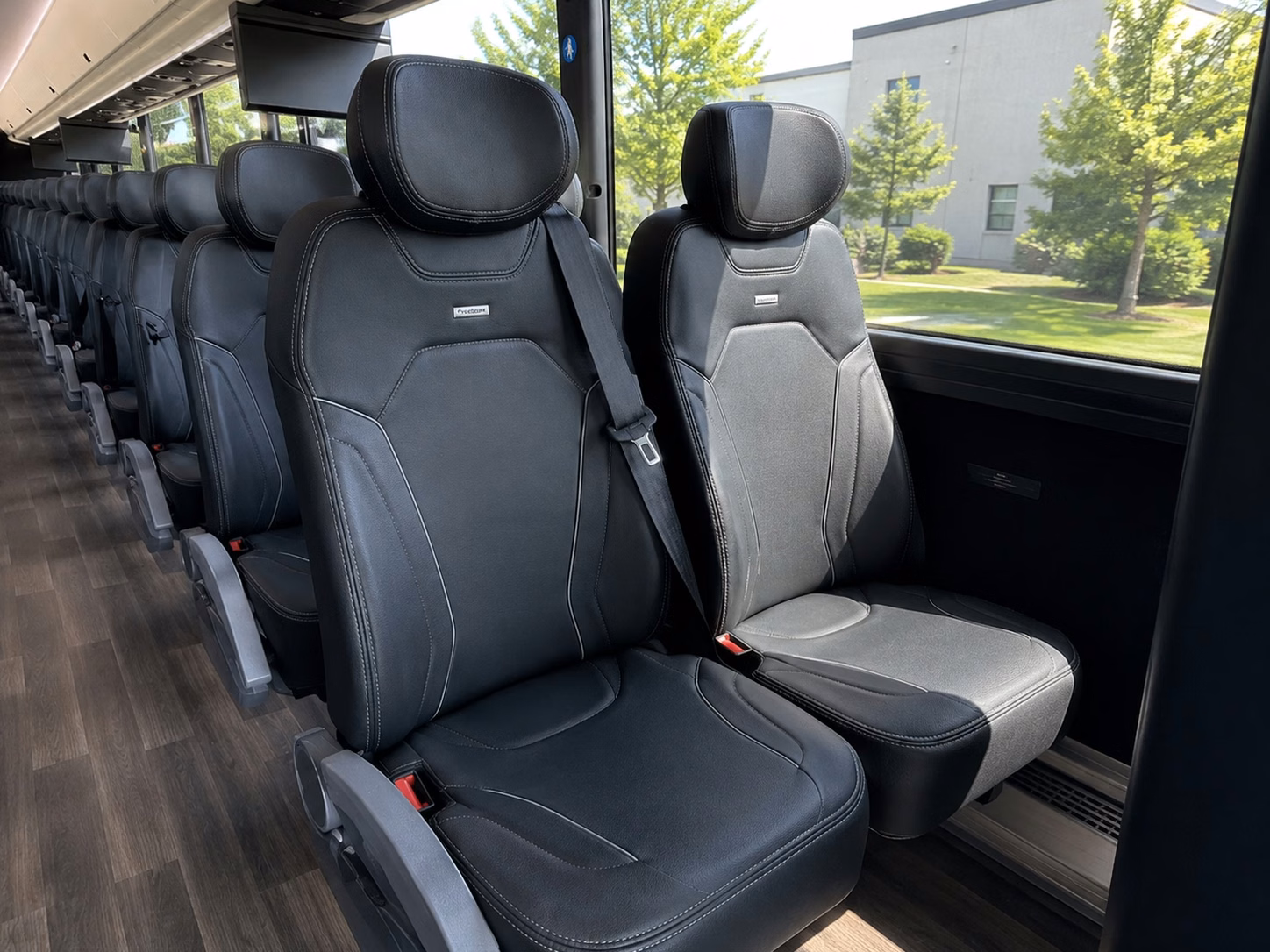 round rock wedding guest shuttle service from hotels to your venue
